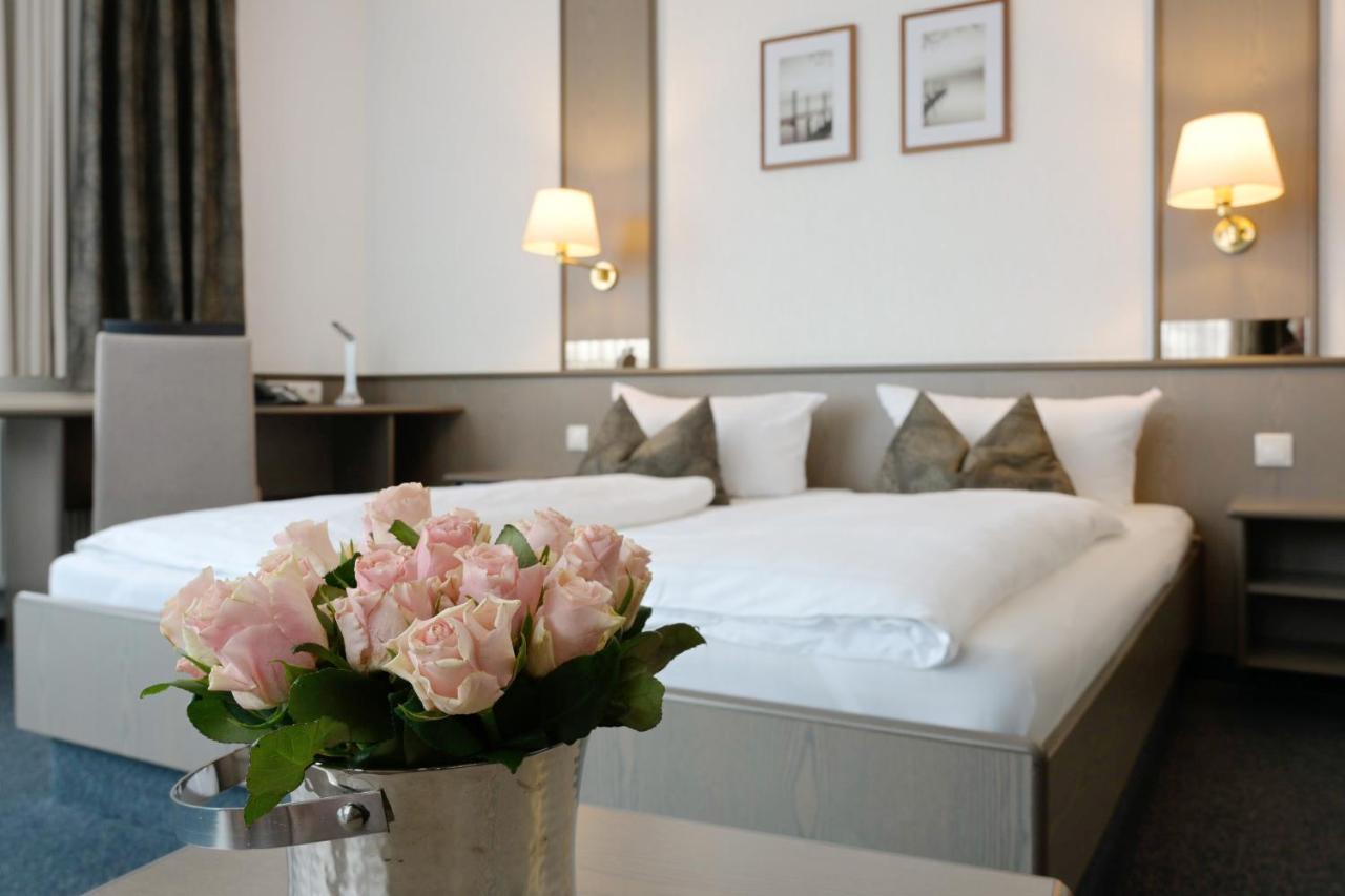 Hotel Am Wasserfall 린겐 외부 사진