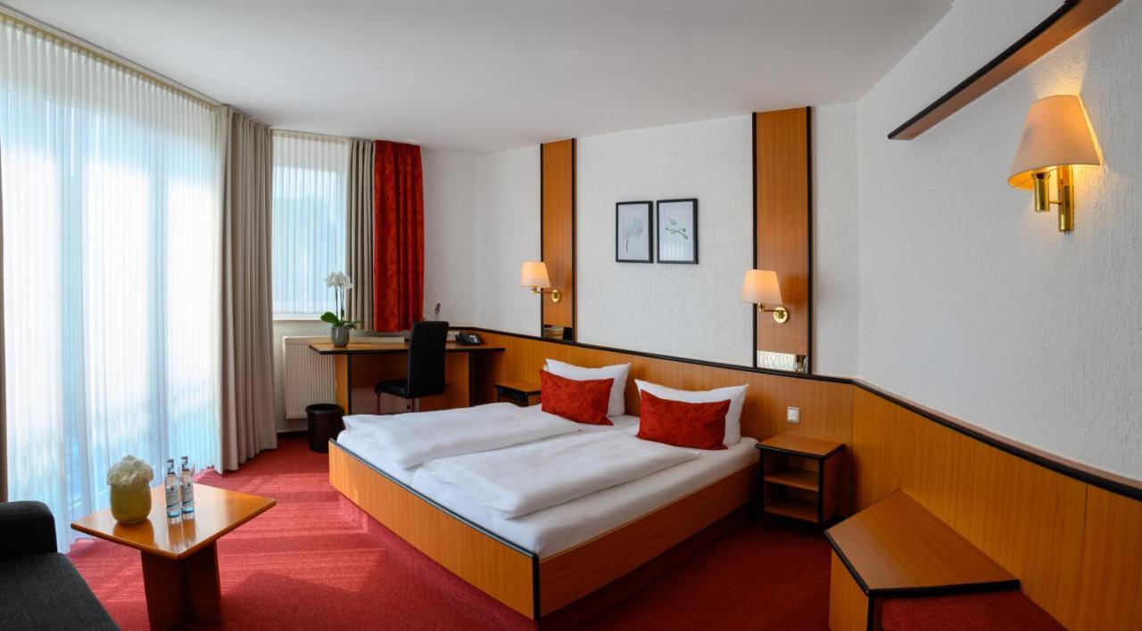 Hotel Am Wasserfall 린겐 외부 사진